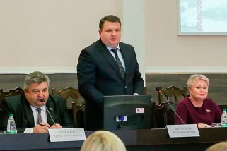 Виктор Дорошевич отчитался перед депутатами о работе в прошлом году