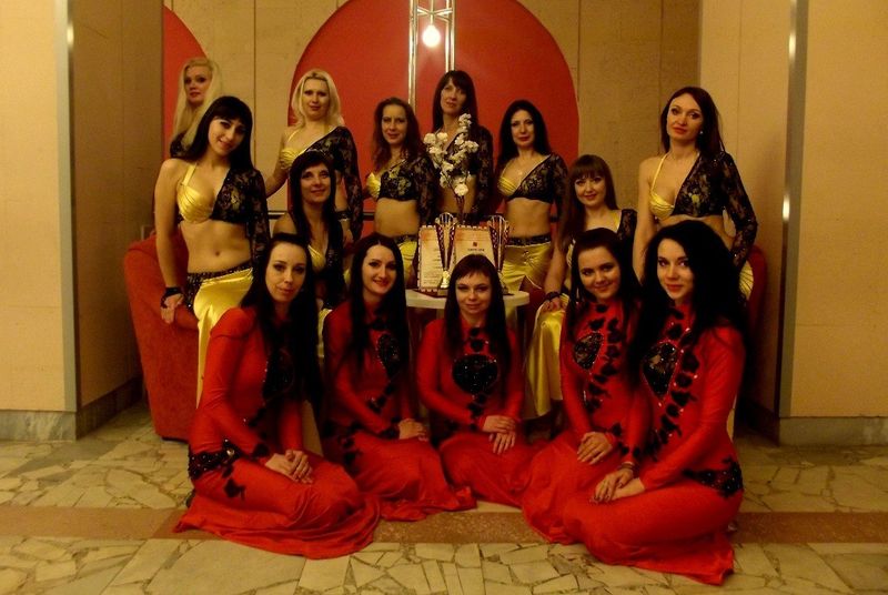 Участники светлогорской танцевальной студии «Адавийя»